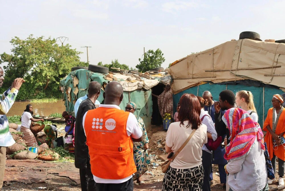 Visite du site par les donateurs