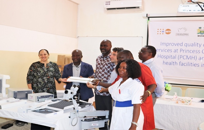 The state of the art equipment, which included laparoscopy and colposcopy machines, was provided with support from the Italian A