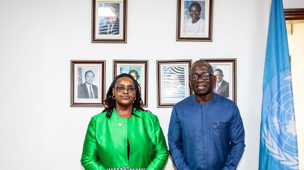 la Directrice régionale de l'ONUSIDA, Madame Berthilde Gahonyayire et le Directeur régional de l'UNFPA, Dr. Sennen 