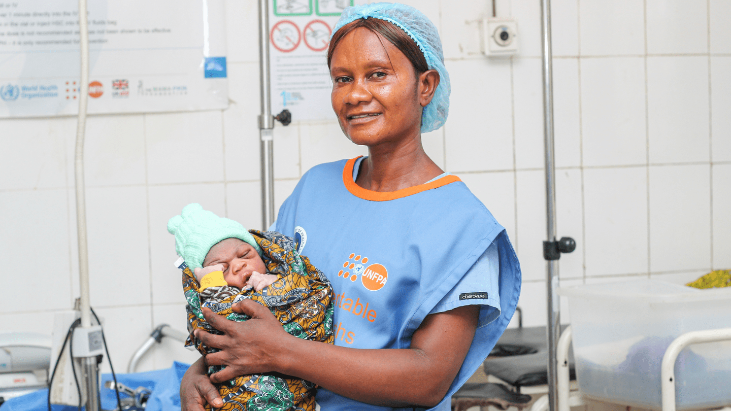 Aminata Koroma - a midwife in Sierra Leone. ©UNFPA Sierra Leone /Islander Kabia
