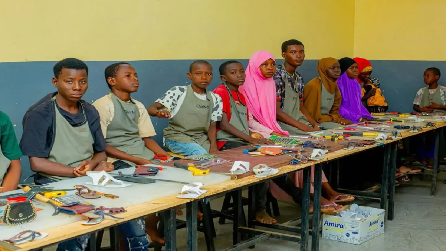 Réinsertion socio-économique : l’UNFPA appuie la formation de jeunes talibés et orphelins en maroquinerie et botterie à Niamey