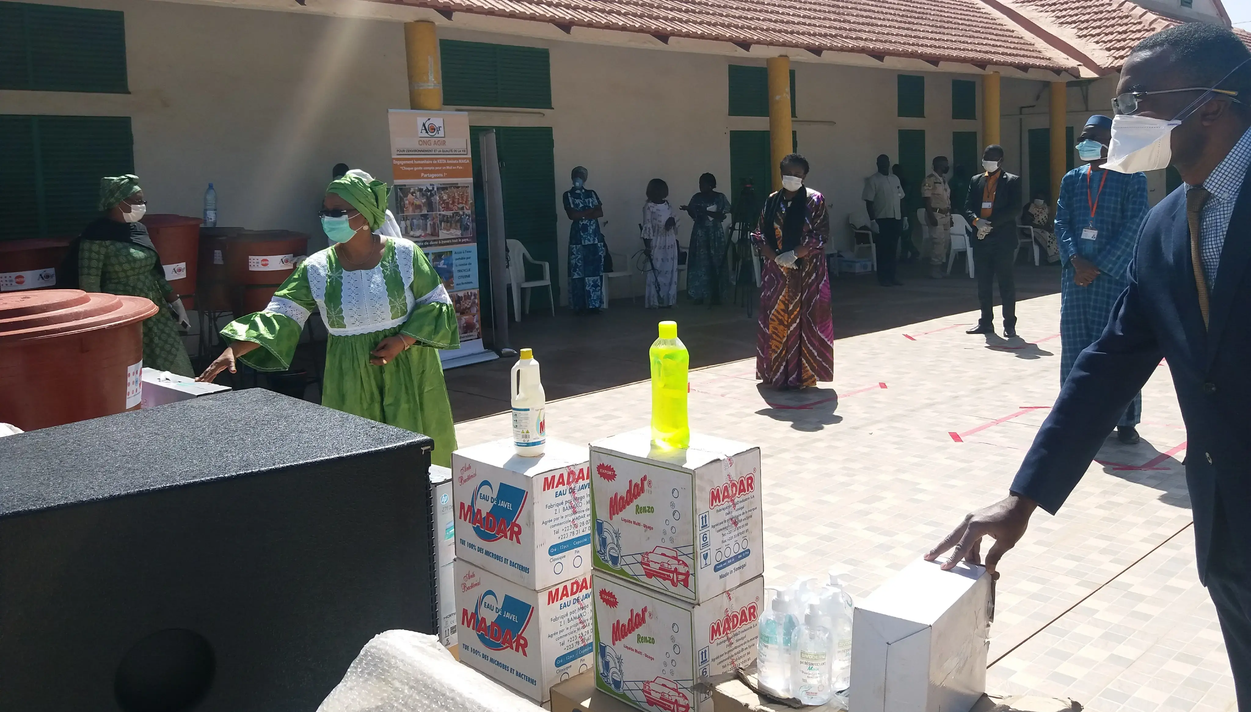 Clone of COVID-19, L’UNFPA MALI APPUIE LES EFFORTS DE L’ONG AGIR EN FAVEUR DES JEUNES 