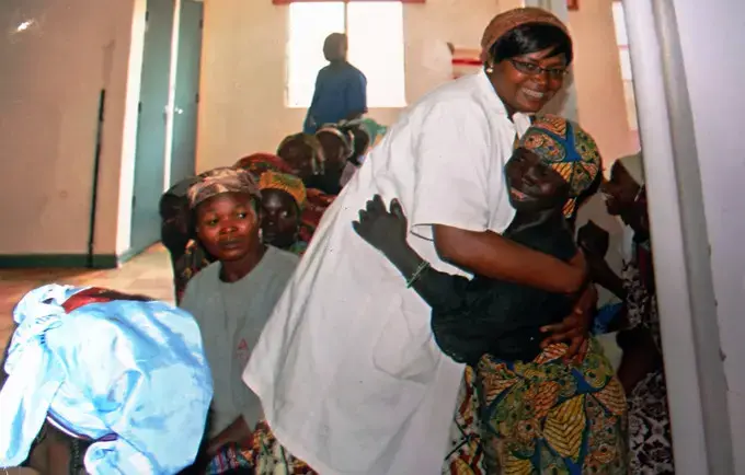 The chain of hope: Treating obstetric fistula in Cameroon 